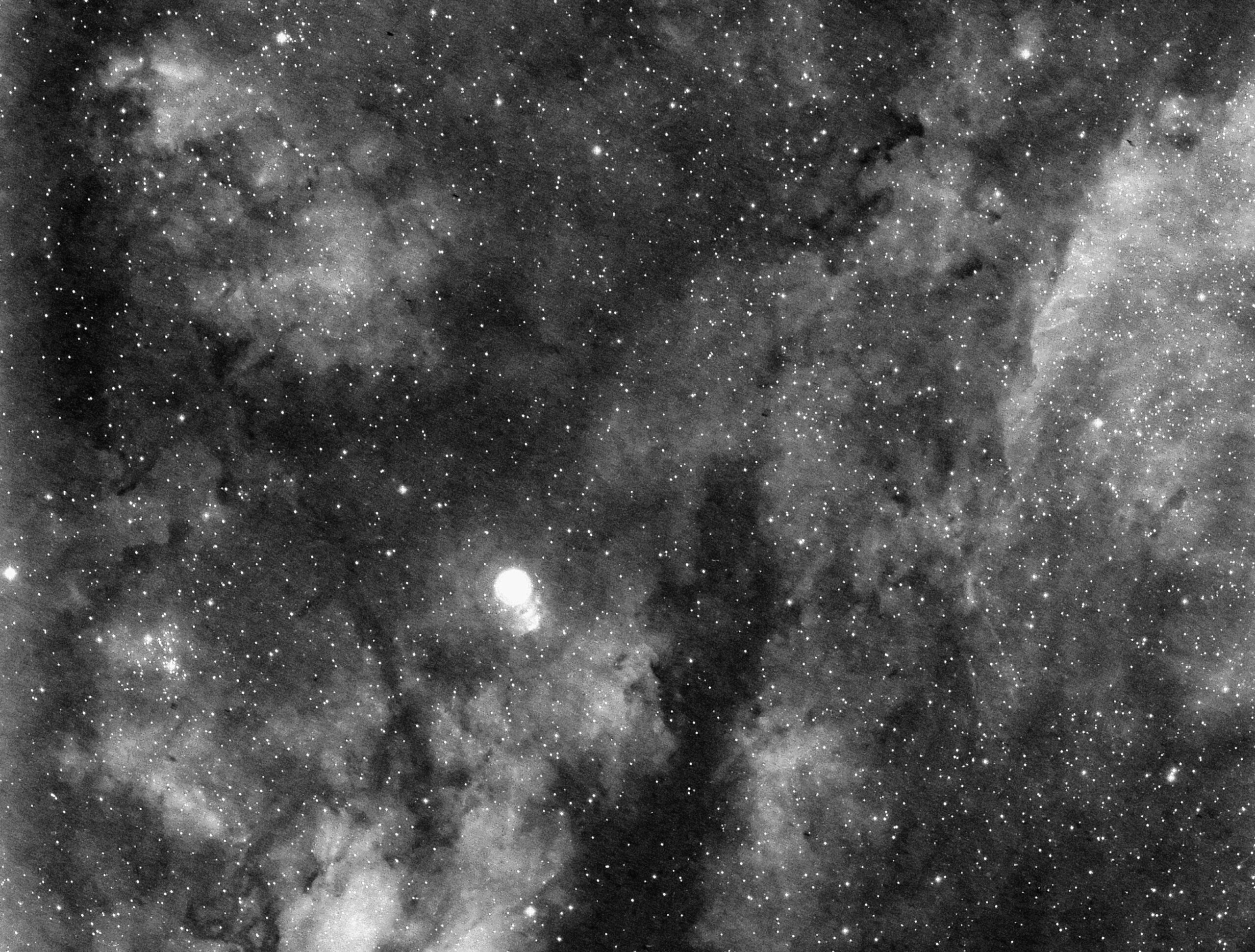 Dit is Sh2- 108 genomen op 3 juni 2011 met de FSQ 106mm F 5 en een ST 8300 M, de voorloper van de ST