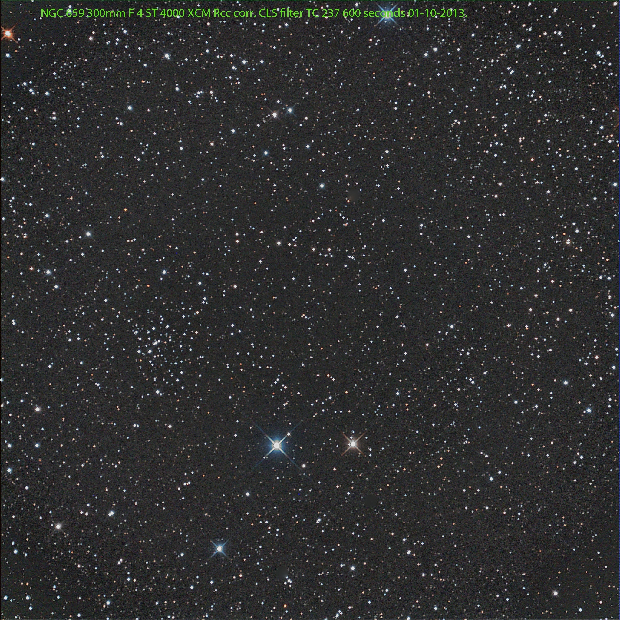 Dit is de sterrenhoop NGC 659 gemaakt met de 300mm F 4 in Cassiopeia gemaakt op 1 oktober 2013. Beda