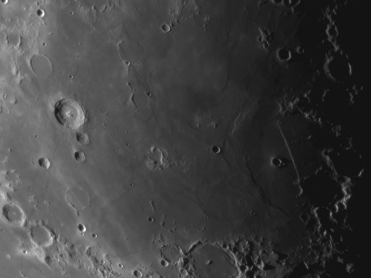 Hier een van de opnames van afgelopen nacht ”Rupes Recta” op de terminator er was geen w