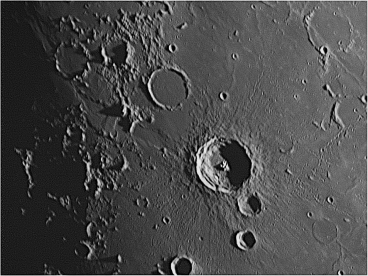 Hier nog een leuk plaatje van Bullialdus en omgeving. Bedankt voor het kijken. 200754 Bullialdus M 2