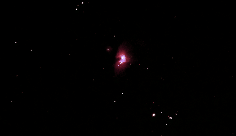 Orion nevel (31/10) t = 25 sec ISO 3200. Een enkele foto. Heb meerdere foto’s genomen moet dez
