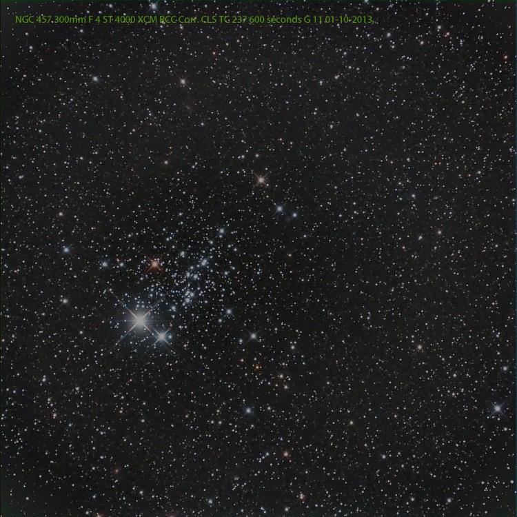 Hier nog een verbeterde versie van NGC 457 in Cassiopeia, opnamegegevens zie bovenaan de opname, eve