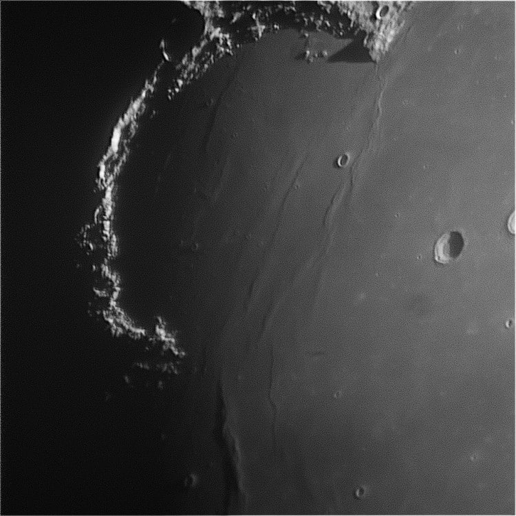 Nog eentje van Sinus Iridum, opnamegegevens: 250mm Newton met een 2xB, W 23A en de ASI 120 bij 960x
