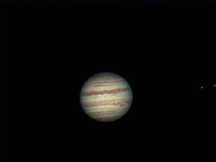 Hier een opname gemaakt met F 20, maar de eerste was mooier. Jupiter 250M