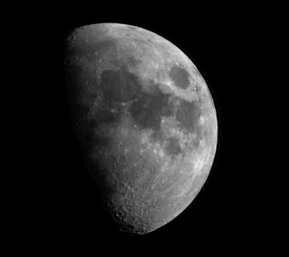 Gisterenavond (27/4) ca 22,15 uur foto van de Maan t=1/60 sec ISO 400 25 frames Maan 27-4-2015 POL C