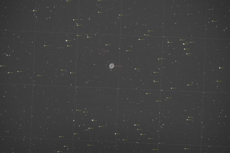 Op basis van het M57 Luminance image (24 mei 2015) een Plate (Image) Solve in PixInsight. Een van de