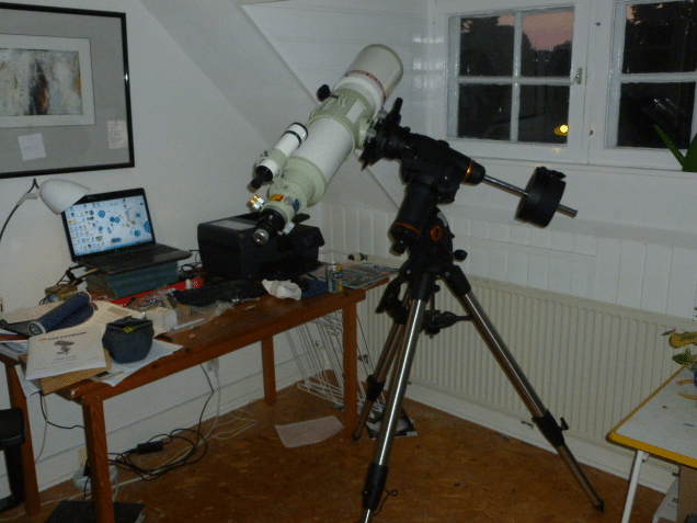 Hier is mijn nieuwe (2e hands) teleskoop de refractor TOA 130 op de (2e hands) CGEM montering, die i