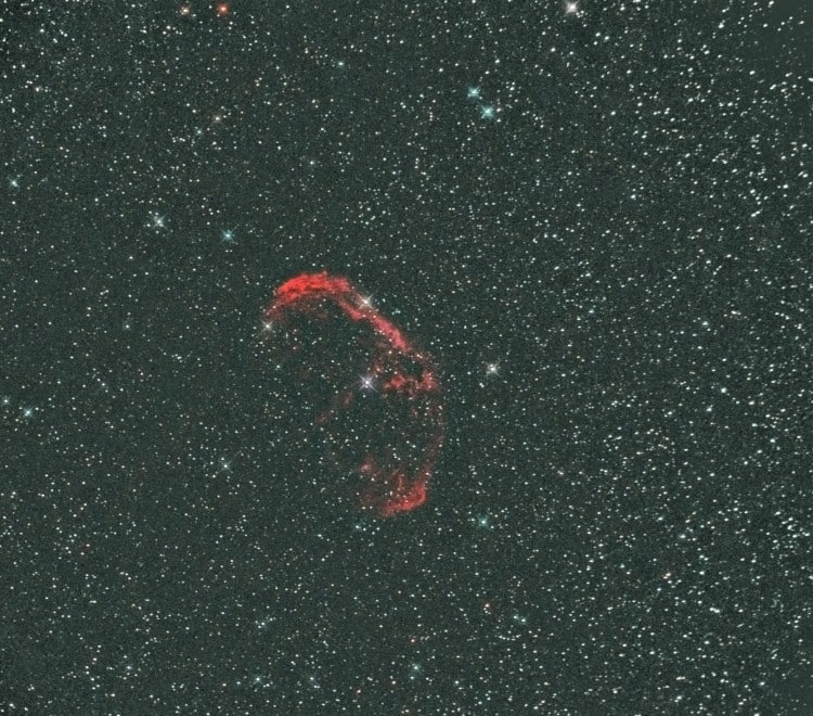 NGC 6888 was er ook bij, de Crest Nevel in de Zwaan, 6 minuten belicht met de 300mm F 2,8, bedankt v
