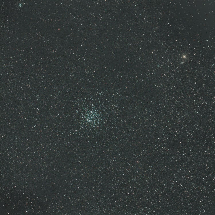 Eigenlijk stond M 11 in Scutum nog te laag en de Maan kwam ook al op maar met een sterk LPV 4 filter