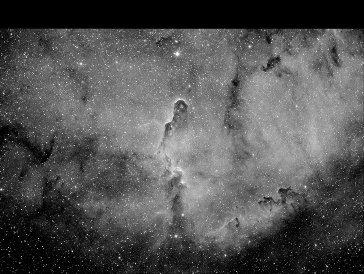 Vanaf 8 juni ben ik IC 1396 aan het bestoken in H Alfa, S 2 en O 3 om mijn eerste NARROW Image te ma
