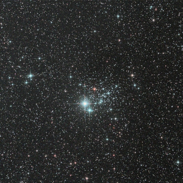 Hier NGC 457 wat dichter bij gehaald met F 4 en zie een hoop kleuren in de opname. Ook een half uur