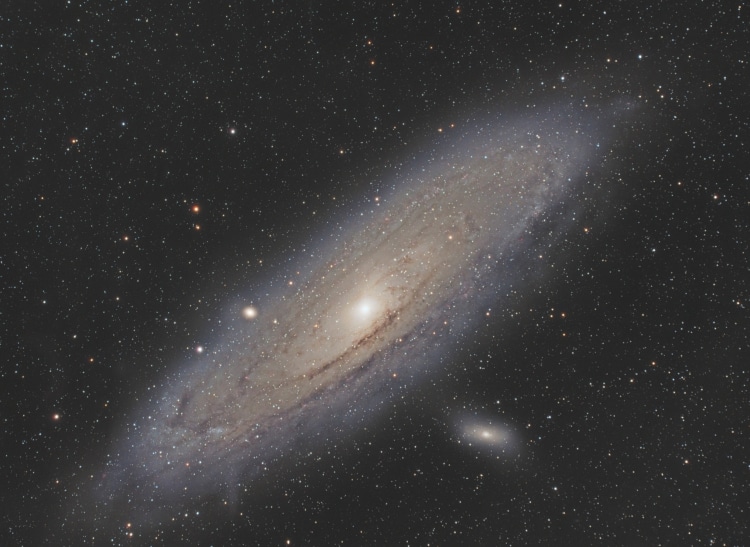 M 31 Andromeda stelsel. 11,5 uur gefotografeerd in oktober 2015 met een Canon 5Dmark2 en ED80-telesc