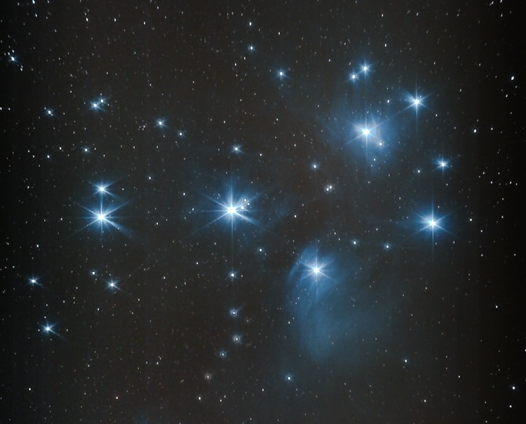 Hallo, Ik ben al een tijdje actief op het astroforum en ook al met astrofotografie. Ik ben begonnen 