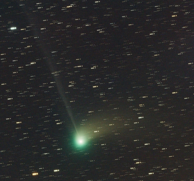 C/2013 US10 Catalina 16 jan 01:00. 5 x 240 seconden iso1600 met Esprit 100+Canon 6Da. Vannacht was h