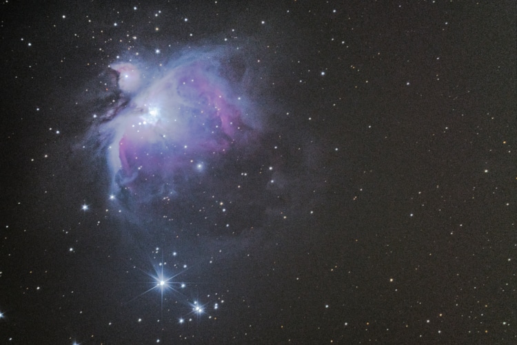 Mijzelf nog eens op de Orion nevel gestort. Nikon D5300 prime focus op de 6″ Newton (762mm). D