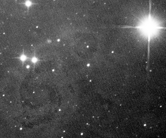 Ik zie een ghost-image van M51 rechtsboven, dat is heel merkwaardig. (Na het stretchen van de achter