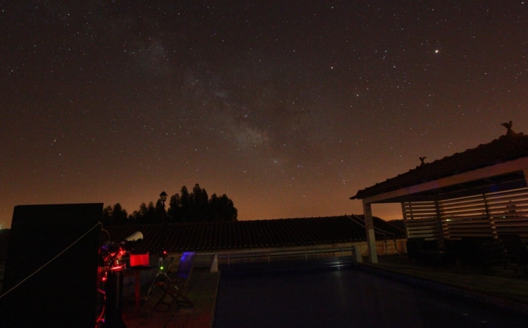Afgelopen nacht extra data binnengehaald van de Antares regio. Tussen 23:00 en 04:00 is het hier nog