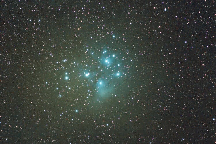 M45 stond bij het afsluiten van mijn 5/6 september rond 2:30 nog niet erg hoog (38°). Dit is mijn e