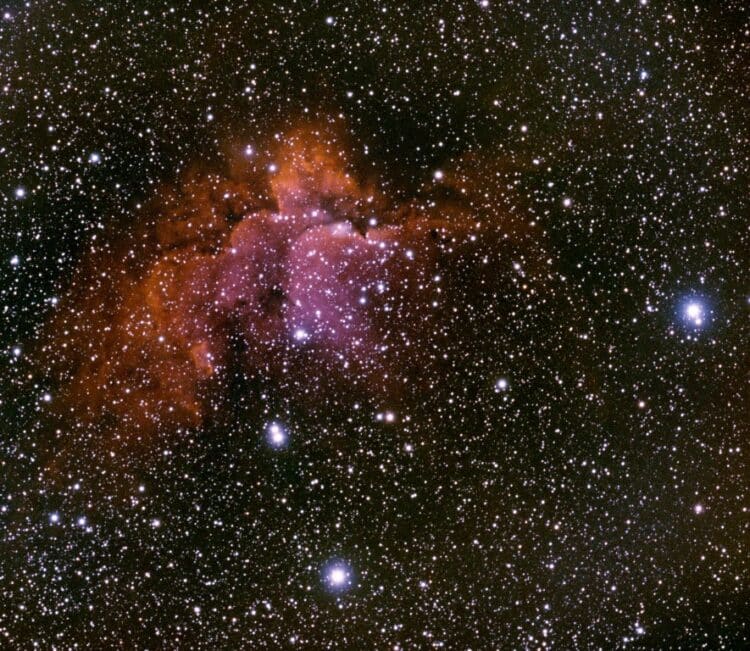 Hier het resultaat van de afgelopen twee heldere nachten toen de 910/130mm telescoop op de Wizard ne