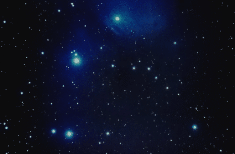 De staart van het Zevengesternte met van beneden naar boven Pleione en Atlas, Alcyone en Merope. Opg