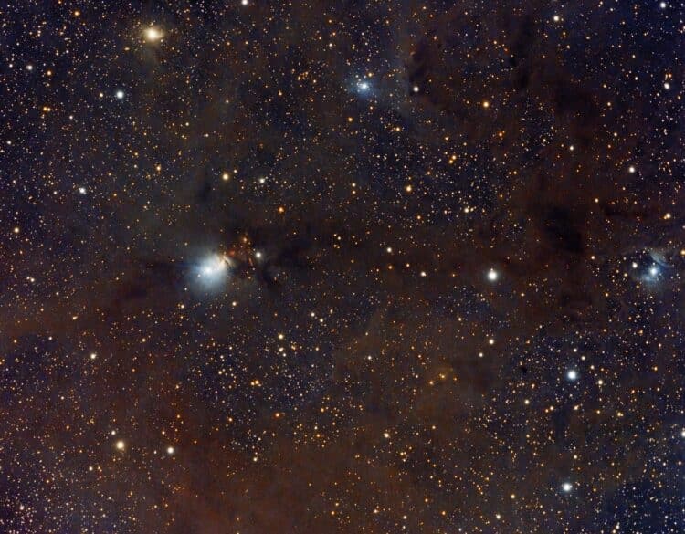 Even een preview van 1 van de onderhanden projecten, NGC1333 en omgeving. Na 9 uur (Esprit 100 f5.5/