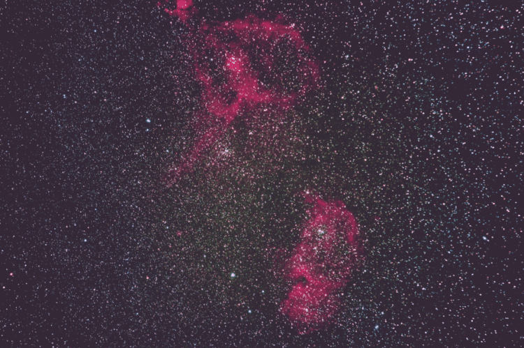 The Heart (IC1805)and Soul Nebulae (LBN 557) ca 7500 lichtjaar van ons verwijderd opgenomen met mijn