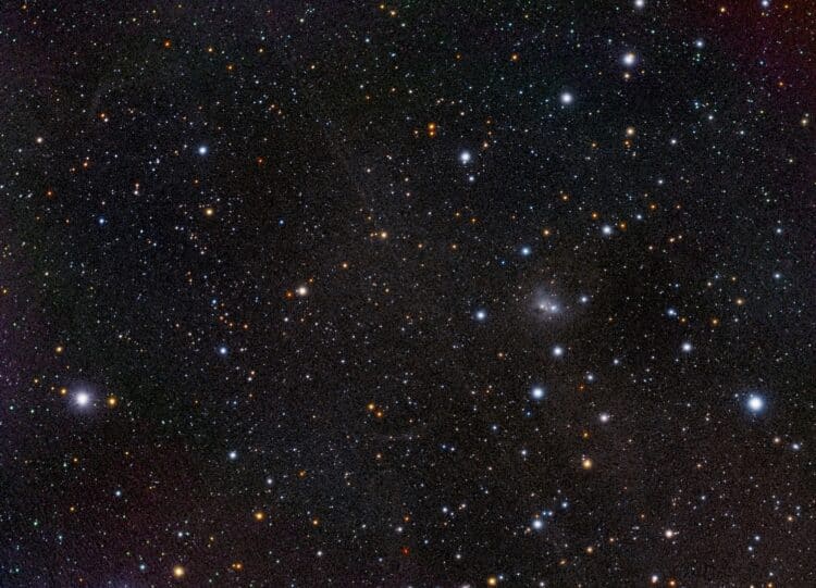Dit is er een met 60 sec Lums en 120 sec RGB:NGC1788