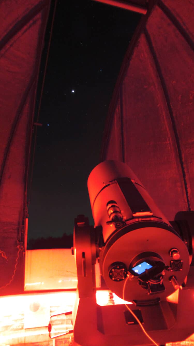 Nog een foto van de setup voor de Jupiter foto. De telescoop is verre van simpel, de gebruikte camer