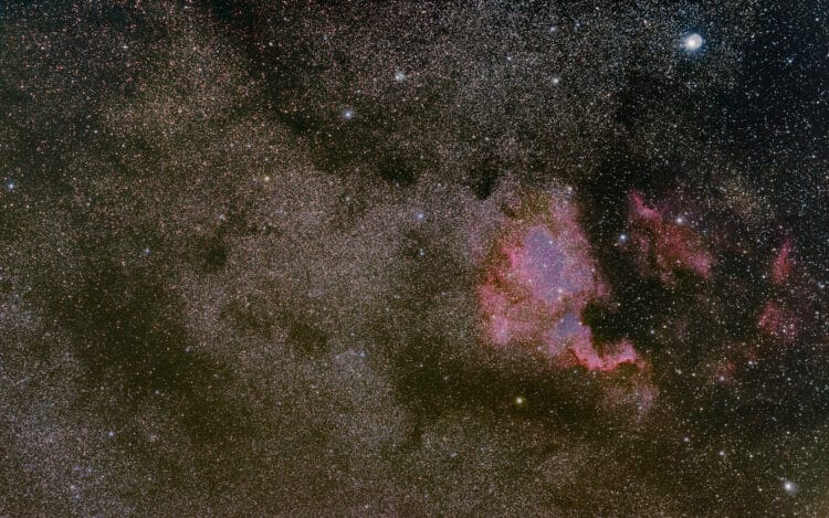 Ik heb eens een setje data welke ik een paar week terug had opgenomen (30x1min@ISO400 met de 135mm f