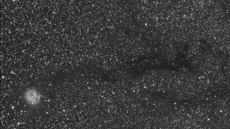 Dit is alvast 13x 600 seconden Luminance (IDAS-LP2), het begin van wat een HaLRGB opname moet gaan w