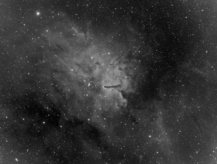 inmiddels zit ik op 86 subs:NGC6823 (Ha, 86 subs) PI