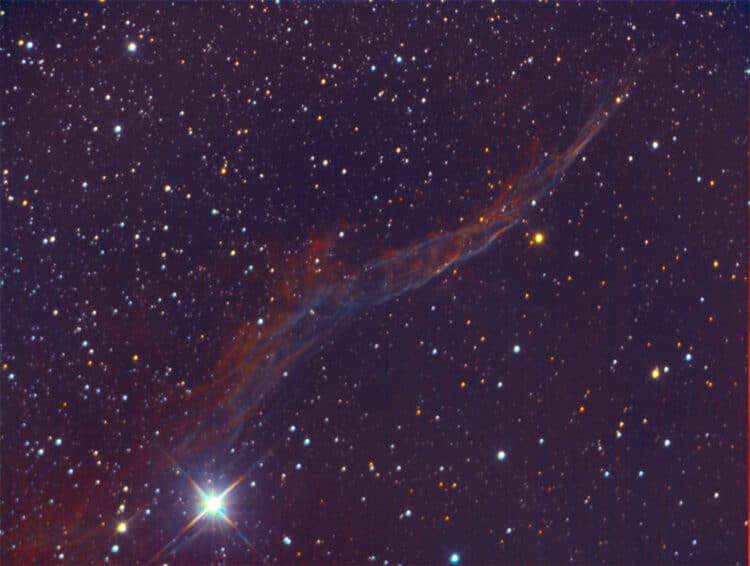 Ook bezig geweest , dit pers ik eruit metmijn beperkte skils.veil-rgb-270817