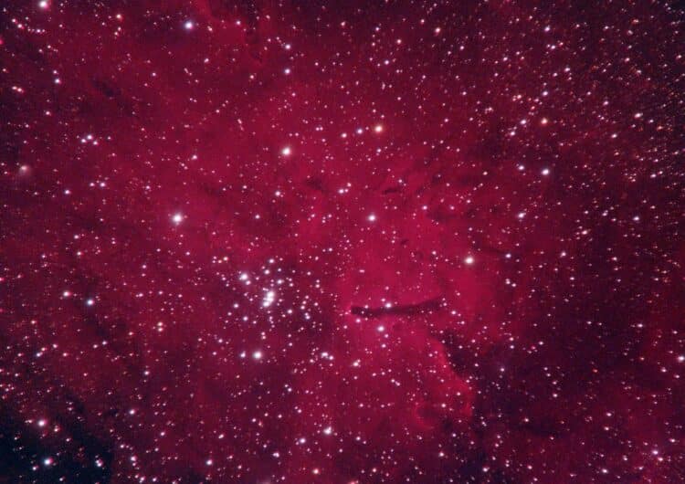 Opnieuw bewerkt, ik krijg alles nog steeds niet goed gematched…NGC6823 RGBHa (2nd attempt)