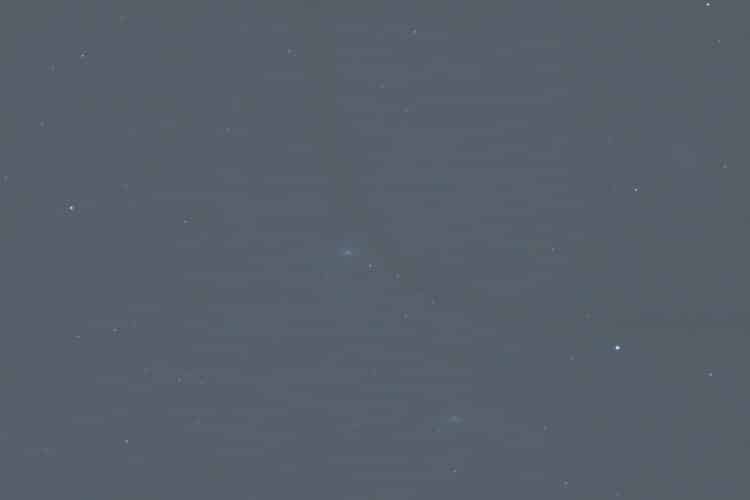 Gisterenavond op het Leo Triplit gericht. Met de eerste testfoto van 1 minuut zag ik dit! Vanmorgen