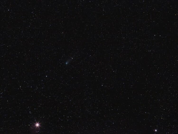 Afgelopen zaterdagavond (1-9) was het redelijk helder aan de noord-noord oostelijke horizon. De maan