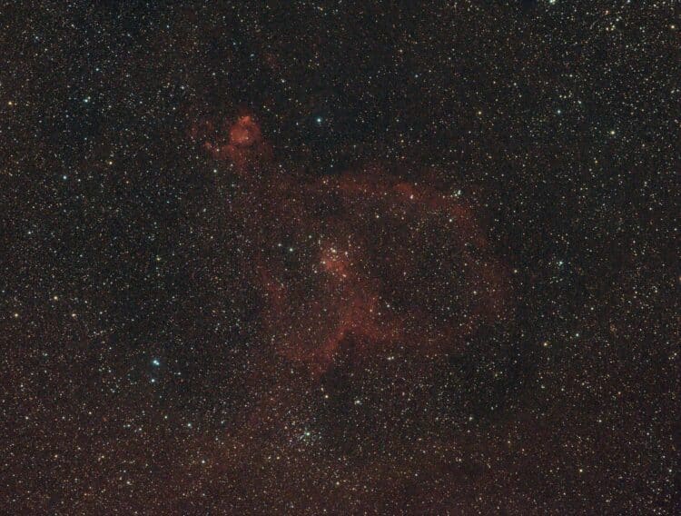 Afgelopen vrijdagavond 5-10-2018 heb ik IC 1805 (Hartnevel) nog een keer opgenomen met 26  Lights v