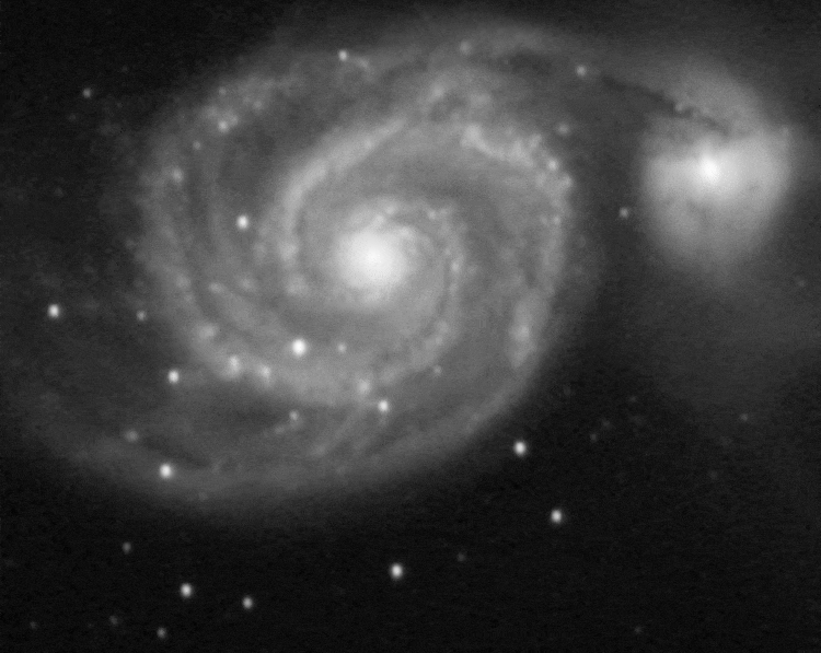 AT2019abn is ontdekt op 22 januari 2019 in M51. Dit is een blink vergelijking (voor de animatie even
