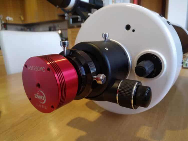 De Skywatcher focuser is ook binnen, veel beter dan de standaard knop.IMG_20190308_181108