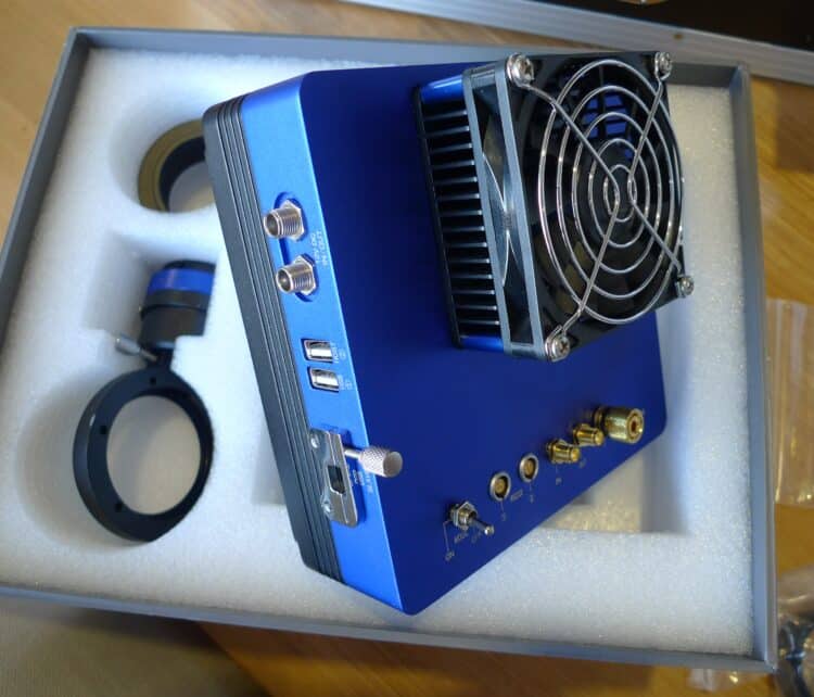 Klopt, daar gebruik ik de QHY16200 CCD voor.QHY16200-