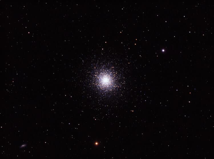 Hoewel mijn schemering-tool aangeeft dat het niet meer donker genoeg wordt voor deep-sky, zelfs als 