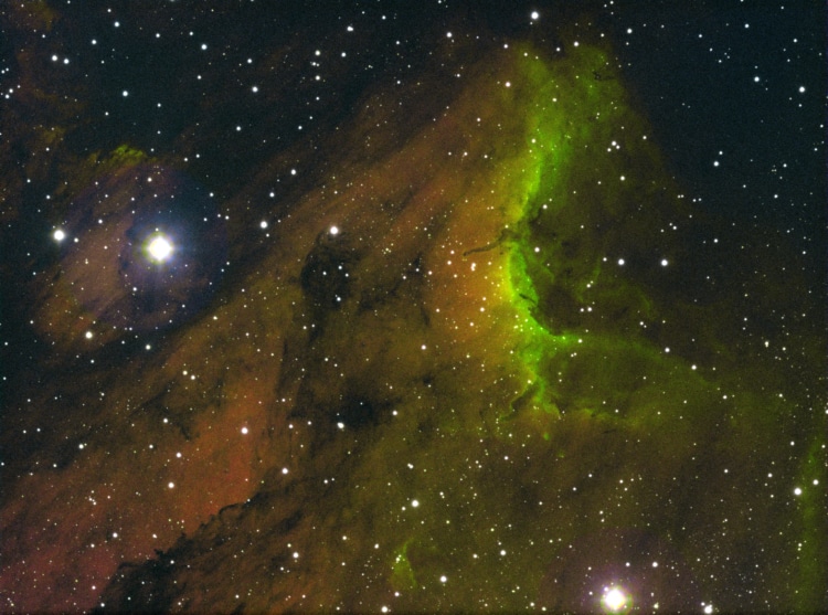 en dan bij deze de nieuwe Papekaan, opgebouwd uit de volgende data: 9 x 120s lum 40 x 120s Ha 20 x 3