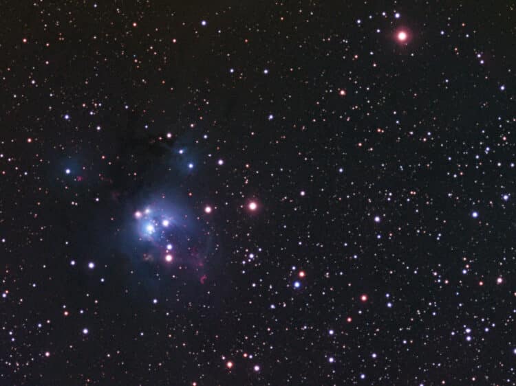 Hoi Kees, ja, die opname van Oleg, dat is me wat, pffff…. Hij maakt gebruik van f/3.8 telescoo