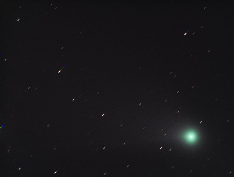 Ik dacht maar zo, ik zal nog eens een foto van Neowise plaatsen, mochten jullie die nog niet gezien 