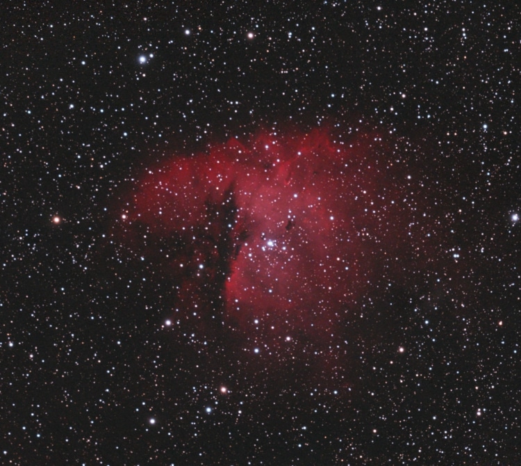 NGC 281 Packmannevel in het sterrenbeeld Cassiopeia, de H-alpha is nu bijgevoegd. Totaal 95 x 180 se