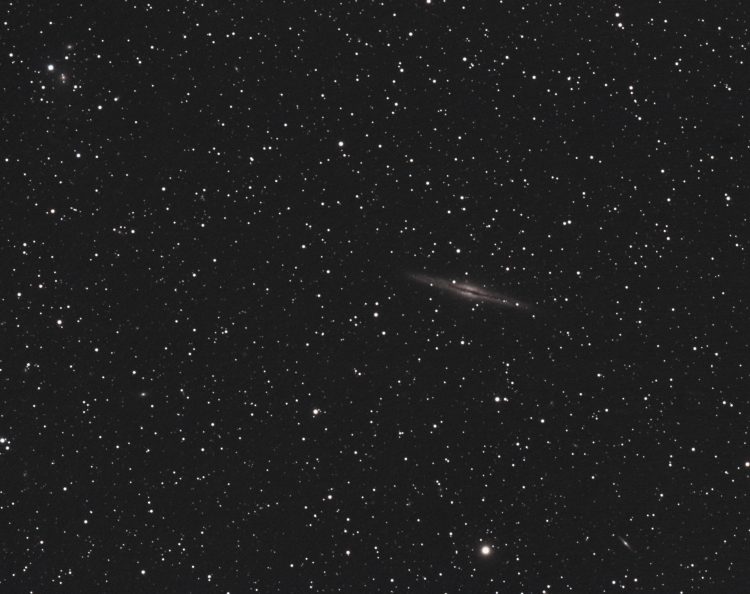 18-9-2020 gedurende de heldere nachten in september heb ik NGC 891 opgenomen uit mijn Bortle 8 achte