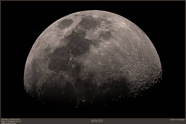 Maan met een dslr 21 februari 2021 Nog een plaatje van de Maan in het primaire brandpunt van de 11&#
