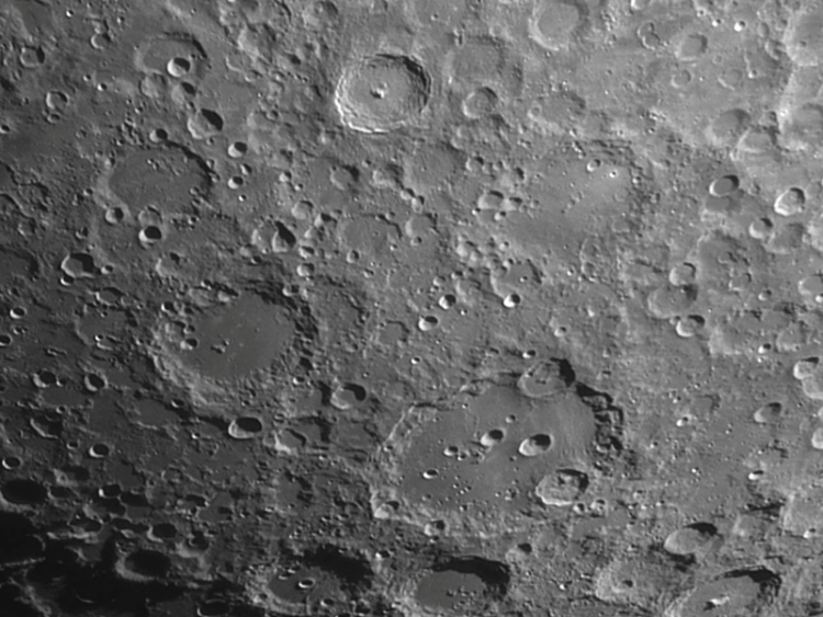 Opname op 22-4-2021. 5x Barlow met de TOA, brandpuntsafstand 5000 mmClavius 19-4-2021
