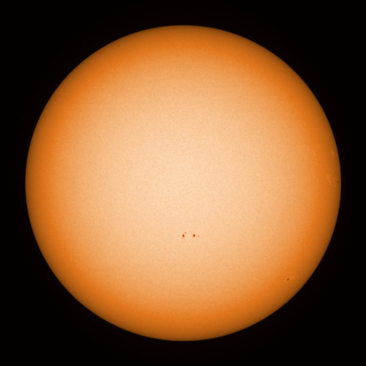 Het was weer eens prachtig weer vandaag met redelijke seeing en dus een paar foto’s meer dan g