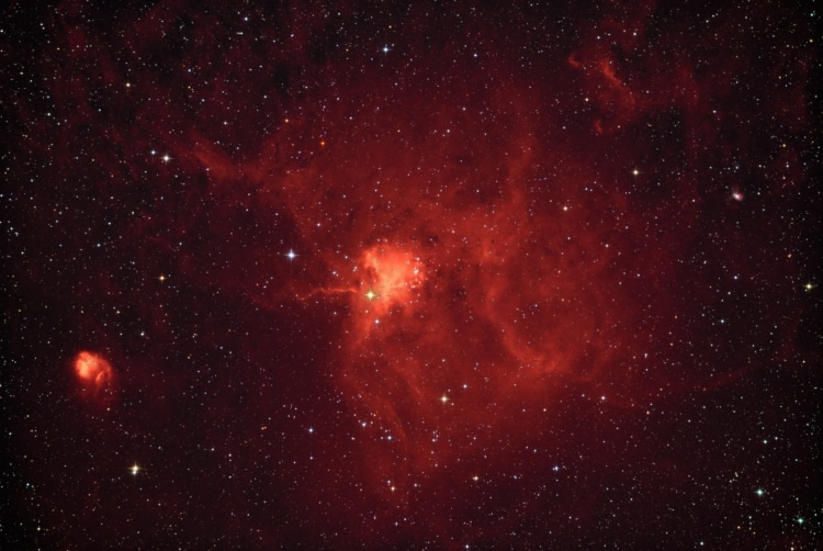 Een paar stapjes verder nu. C417_RGBStars_HaNebula_V2_DNRD
