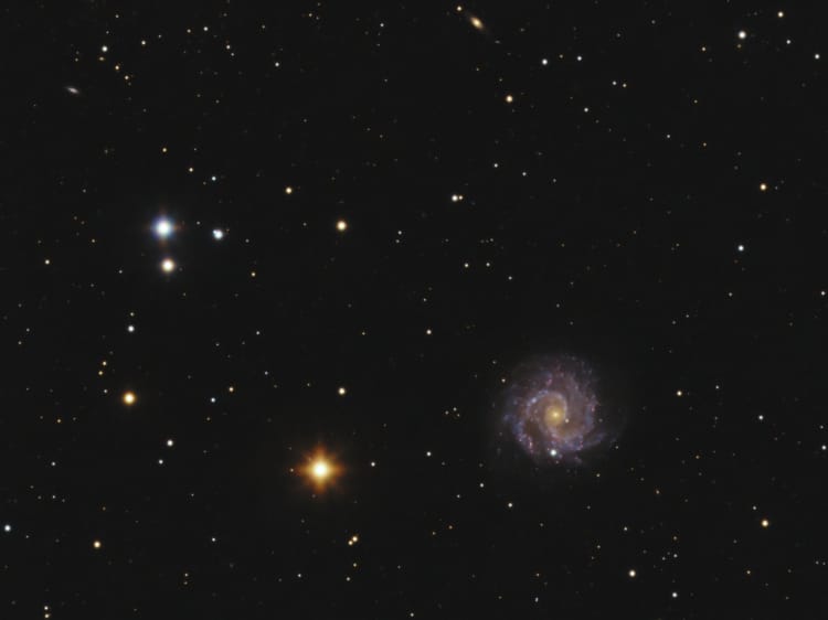 NGC 3180 is een spiraalsterrenstelsel op circa 40 miljoen lichtjaar van Aarde in de richting van Urs